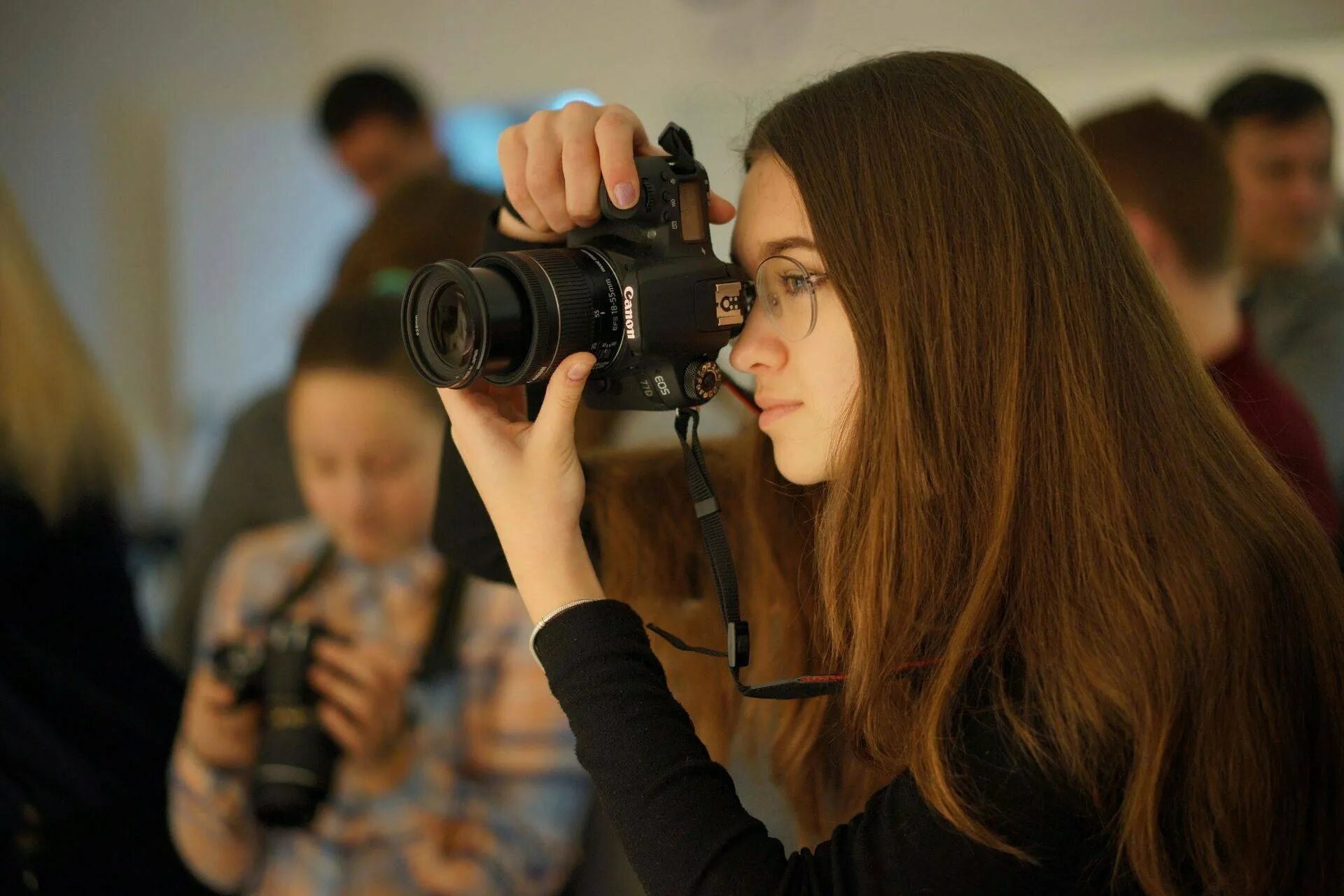 Как проходить фотографа. Фотокурсы для начинающих фотографов. фотограф класс. фотокурсы для начинающих. курсы фотографа.