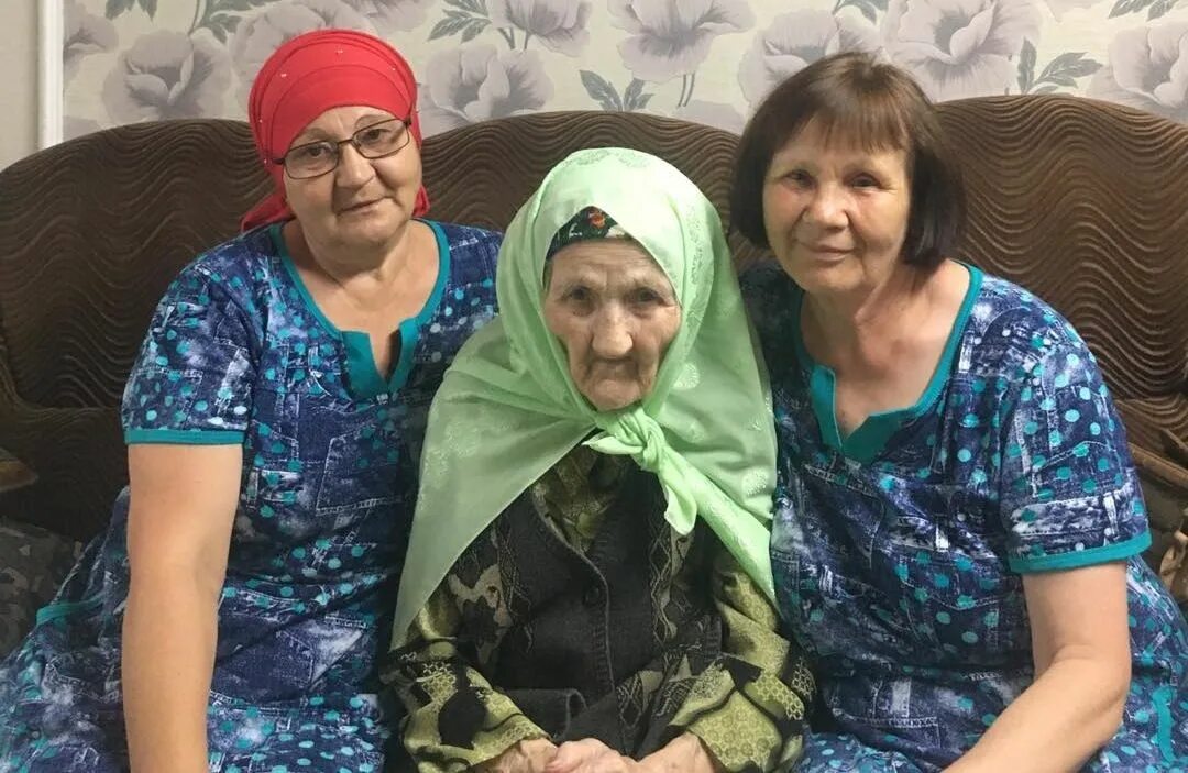 Сина багышладым. Сина багышладым. Альфина. Татарские открытки с пятницы. Альфина азгамова 2000.