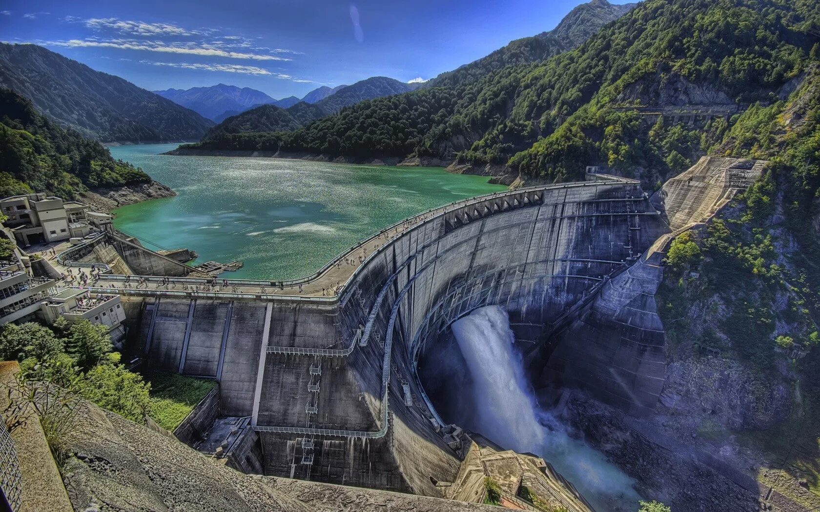 Водохранилище это. Плотина Куробэ. Плотина Куробэ Япония. Дамба Мовуазен Швейцария. Арочная дамба Куробэ Япония.