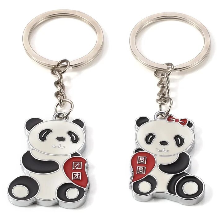 Два брелка. Брелок для ключей парный. Сколько стоит брелок ингушетит. Брелок для влюбленных. Оригинальный брелок.