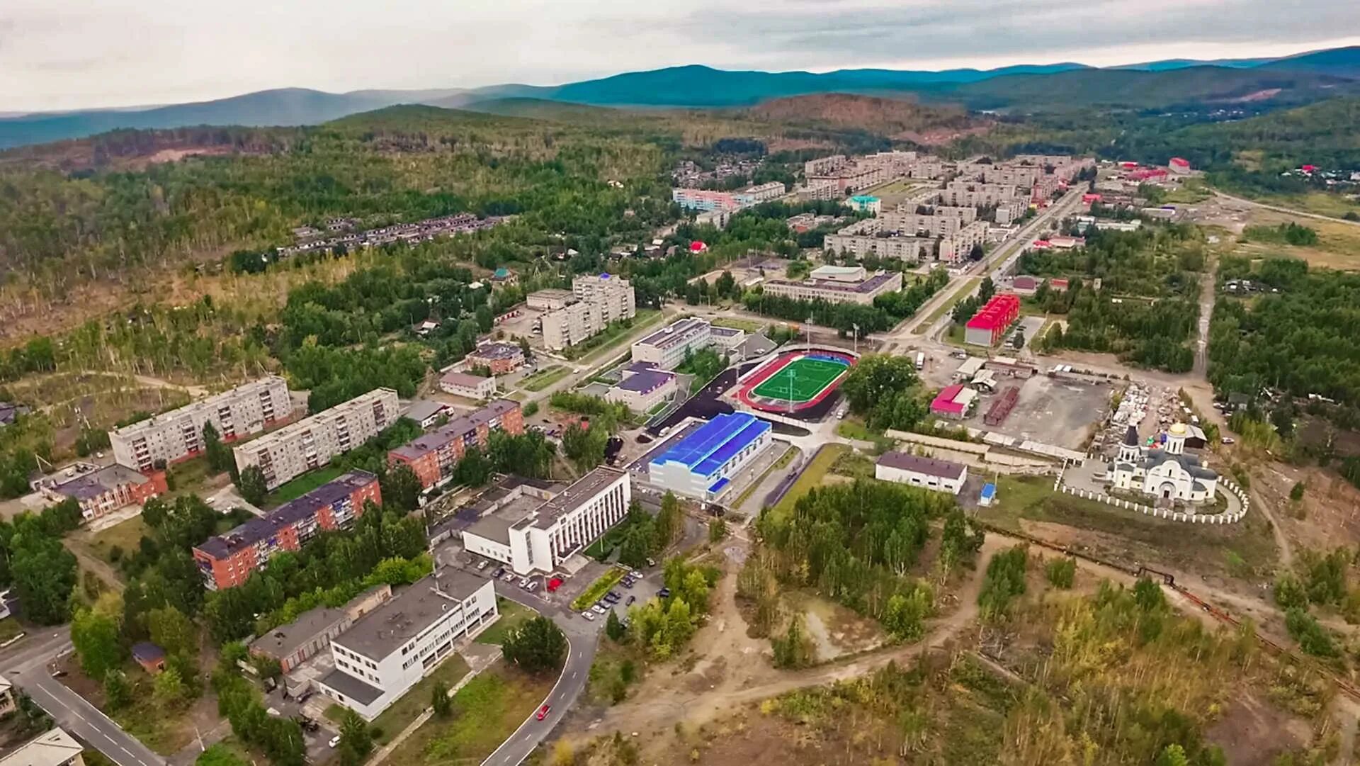 Карабаш город центр. Карабаш город в Челябинской области центр города. Карабаш город Металлургов. Карабаш площадь города. Г карабаш челябинской области