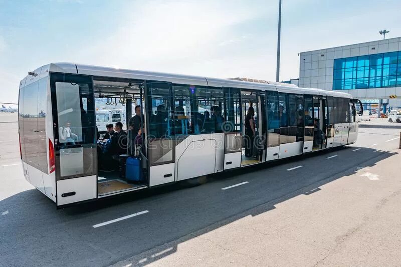 Перронный автобус в аэропорту Анталия. Автобус 197 аэропорт Казань. Казань аэропорт автобус 197