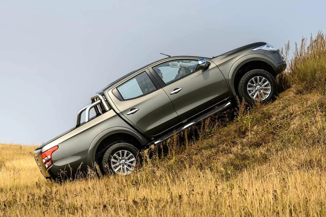 Мицубиси л200. Mitsubishi l200. Митсубиси л200 5.