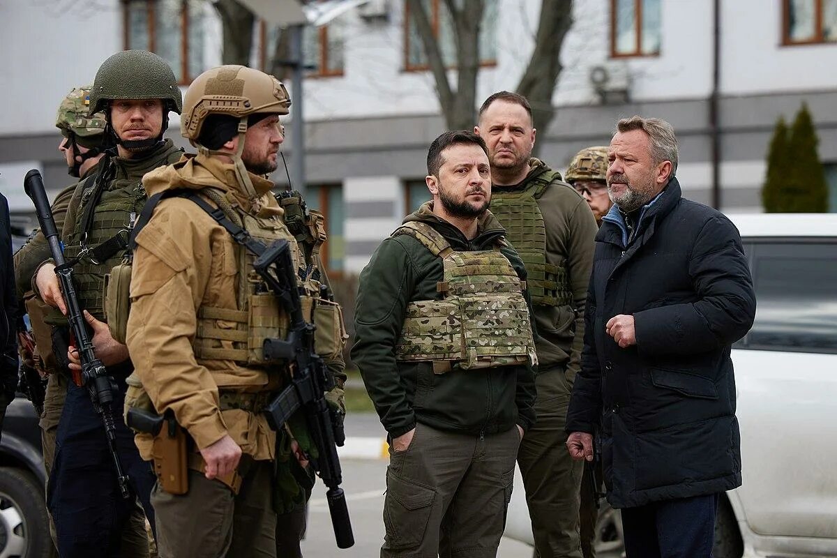 Подготовка всу. Украинское видео сми. Русские в киеве. Украинские солдаты на востоке. Украинское видео сми.