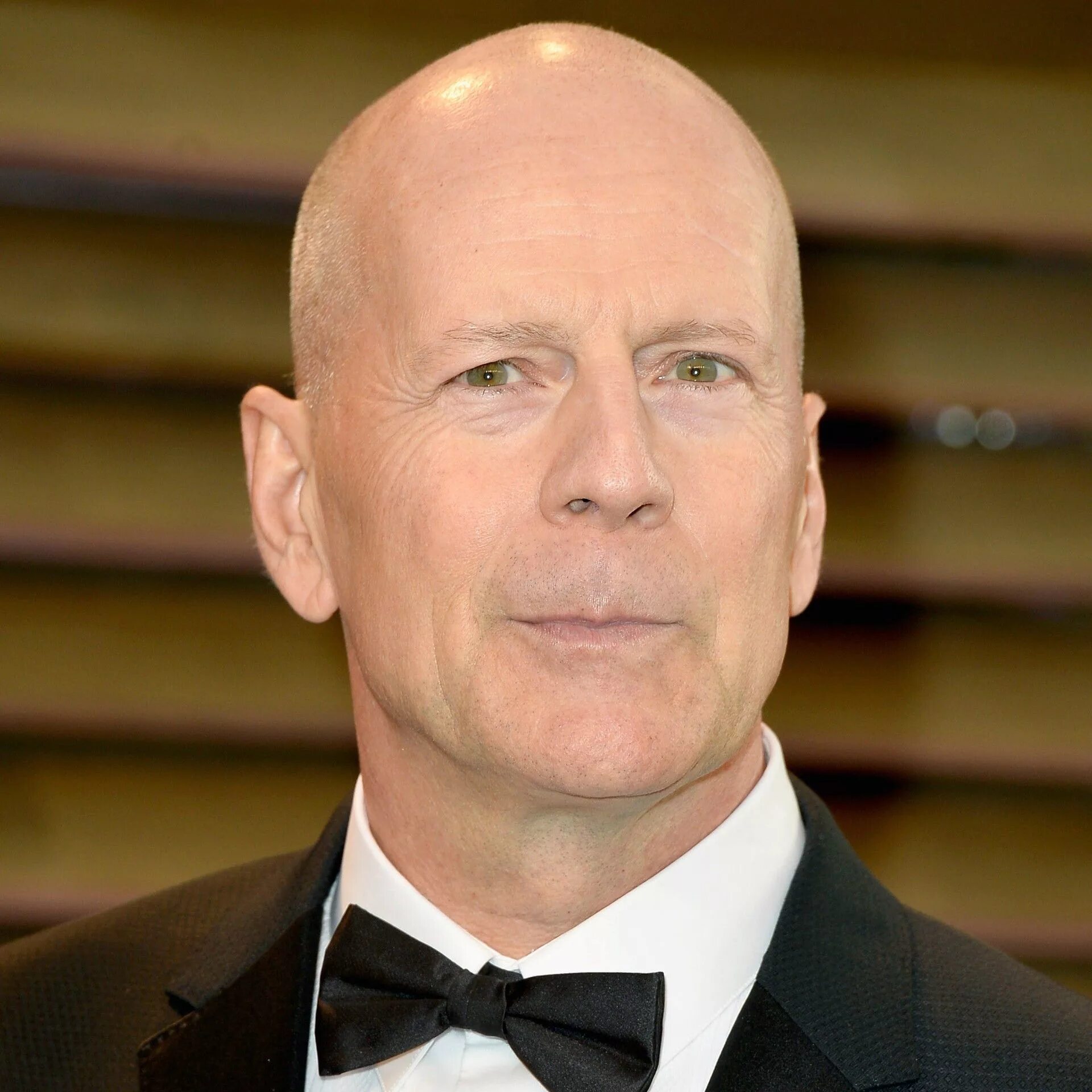 Сколько лет брюс. Брюс. bruce willis. брюс уиллис фото. брюс уиллис сейчас.