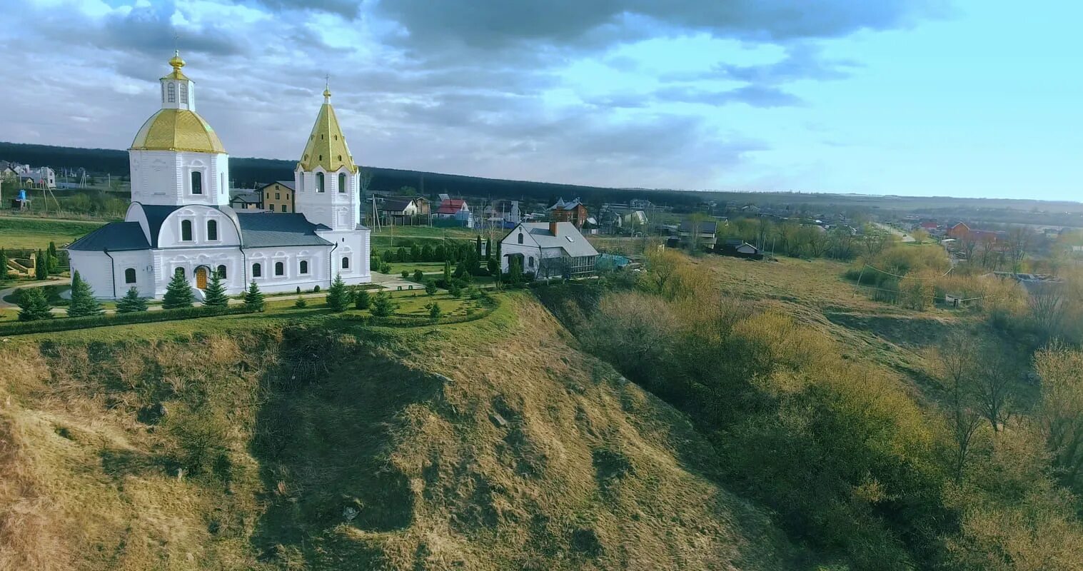 Воронежская область святая. Богоявленский храм Терновое. Богоявленская Церковь Воронеж. Село Терновое Воронежской области Семилукский район. Свято-Богоявленский храм Терновое Воронежской области.