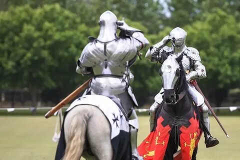 День встречи с белым рыцарем 6 мая