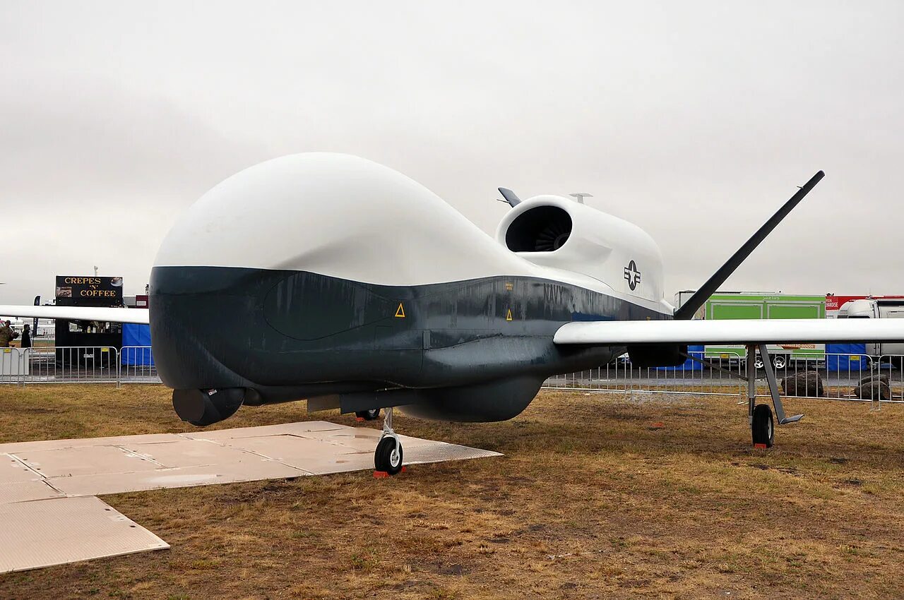 БПЛА mq-4c Triton. Northrop Grumman mq-4c Triton. Mq-4c Triton UAV. Mq-4c «Тритон».
