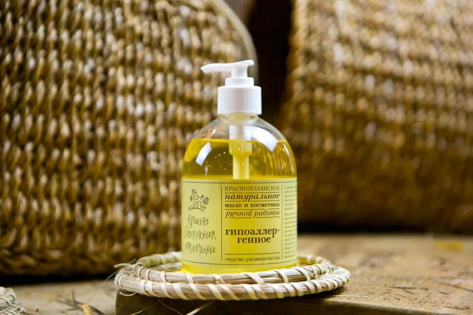 Мыло для мытья. Средство для сытья пасуду. Мыло жидкое хозяйственное матрешка 1л дозато. Мыло для мытья. Мыло жидкое synergetic 500 мл.