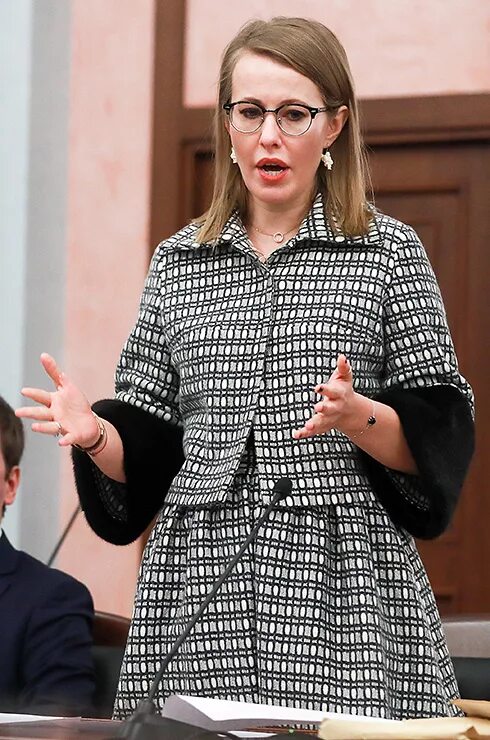 Полит женский. Полит женский. Канцлер фрг ангела меркель. Современные женщины политики. Красивые женщины политики.