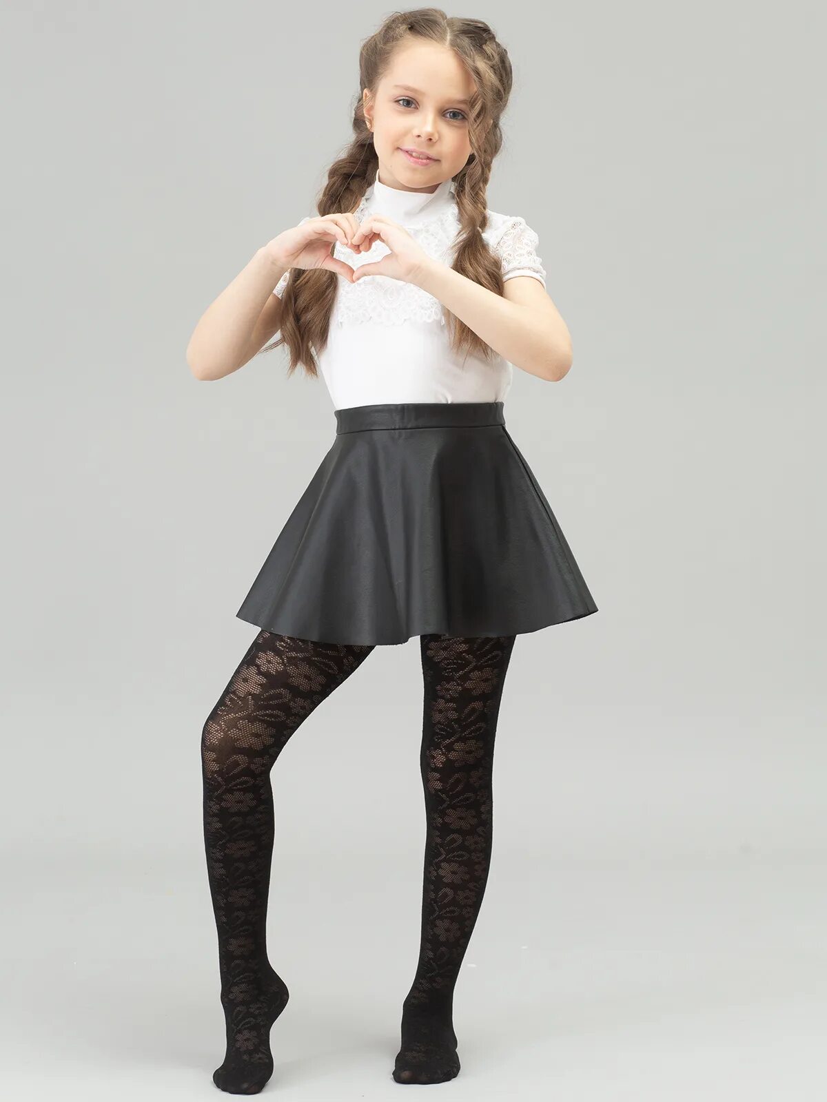 Колготки knittex детские 100 den. Фото дети в колготках. Капроновые колготки для девочек. Фото дети в колготках. Школьные колготки для девочек.