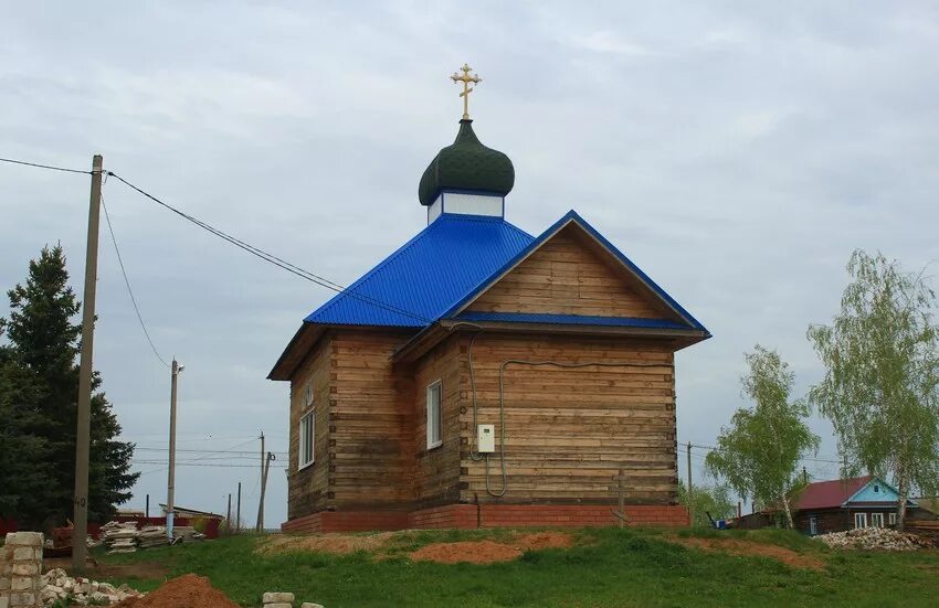 Красная река Старомайнский район. Красная речка Старомайнский район Церковь. Церковь в Старомайнском районе. Красная река Старомайнский район Ульяновская область.