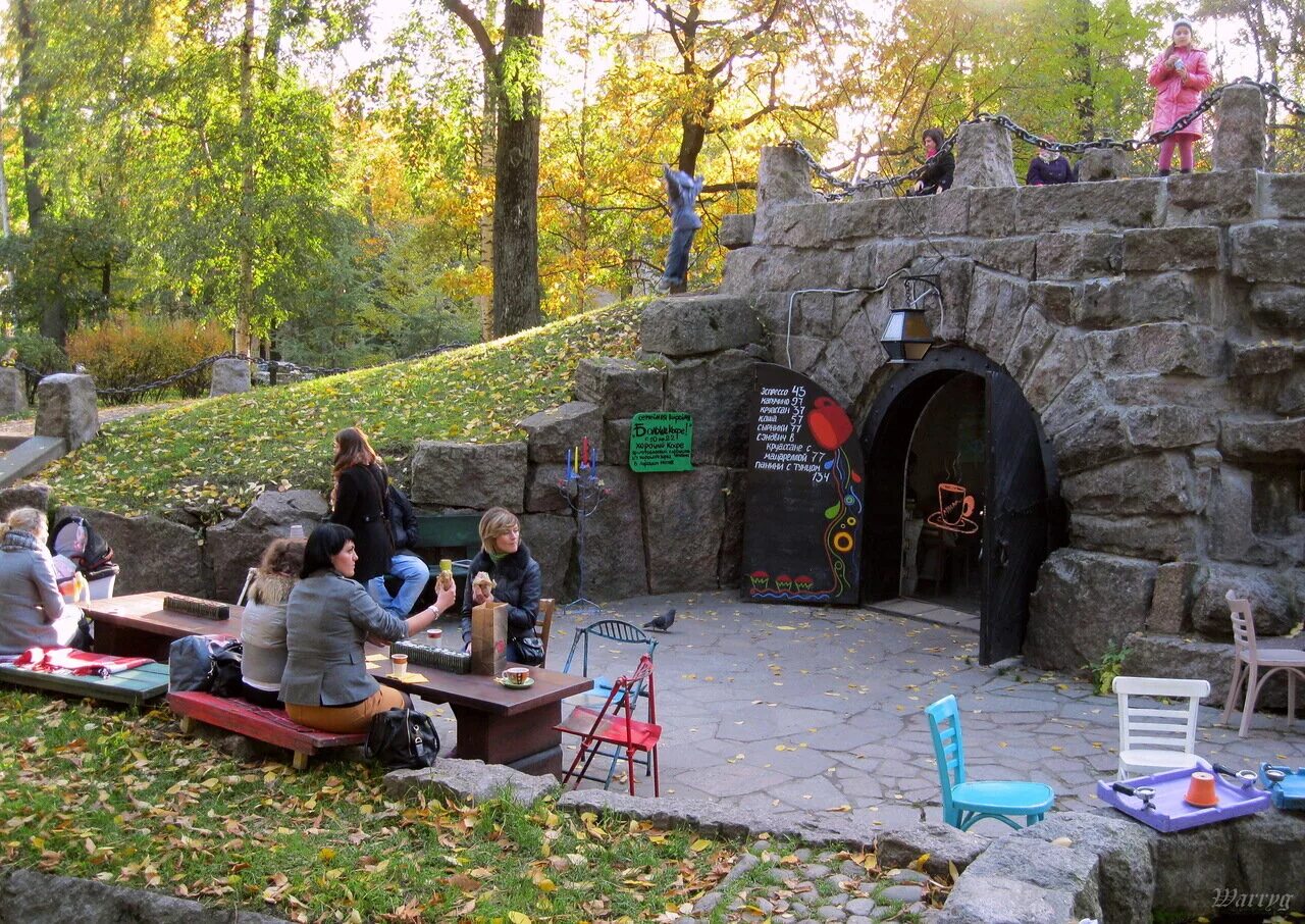 грот в александровском парке спб. грот родник пушкин александровский парк. александровский парк санкт-петербург грот. петроградский грота. грот в александровском парке в санкт-петербурге.