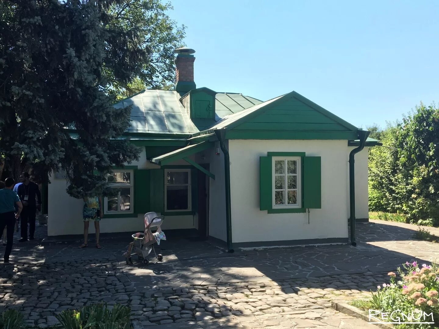 Дом музей чехова в таганроге. Антон чехов таганрог. Антон павлович чехов место рождения. 29 января 1860 года родился антон павлович чехов,. Антона павловича чехова (1860–1904).