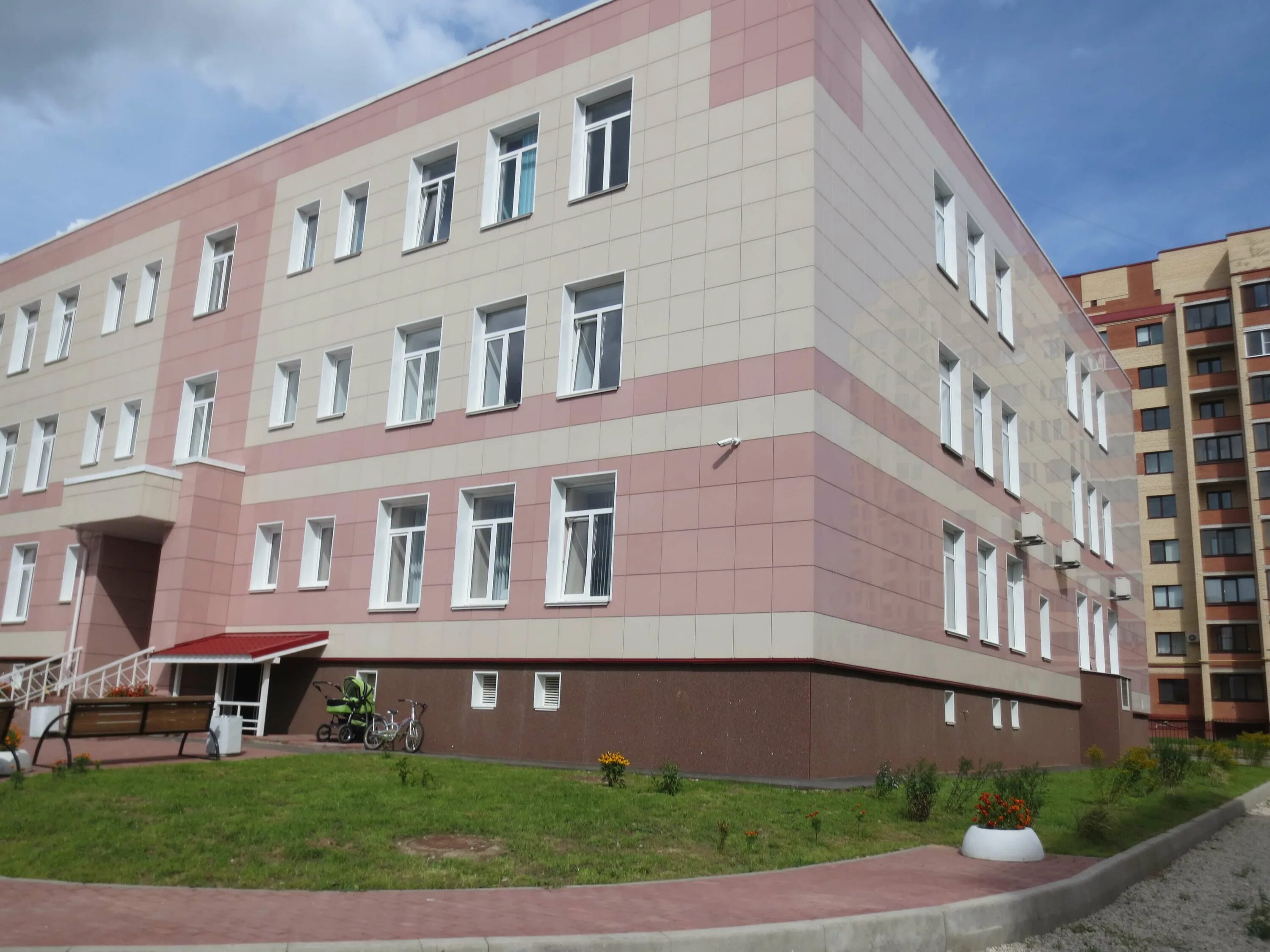Мсч псков. Псковская детская городская поликлиника. шестака 4 детская поликлиника псков. детская городская поликлиника г псков ул шестака д 4. поликлиника на шестака псков.