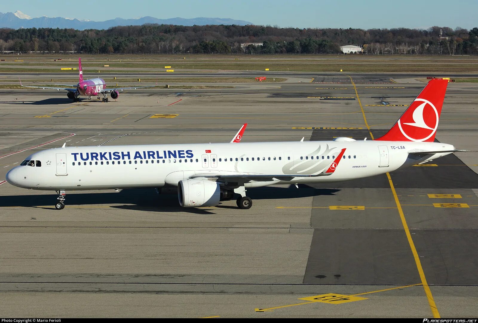 Turkish Airlines Airbus A321-200 Economy Class Review - YouTube