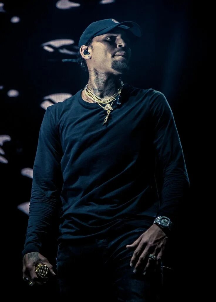 Chris brown lyric. Chris brown lyric. Черный фон с надписью brow. Chris brown lyric. Chris brown lyric.