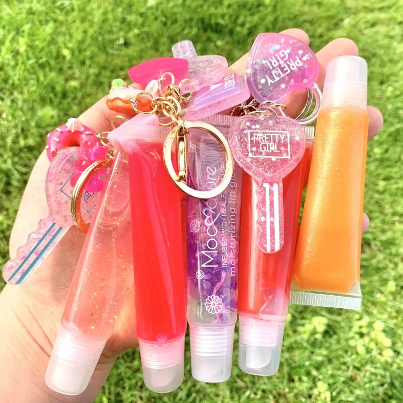 блеск для губ для детей. подружка для губ. бальзам-блеск д/губ farres 7007 шариковый. хороший бальзам для губ. подружка для губ.