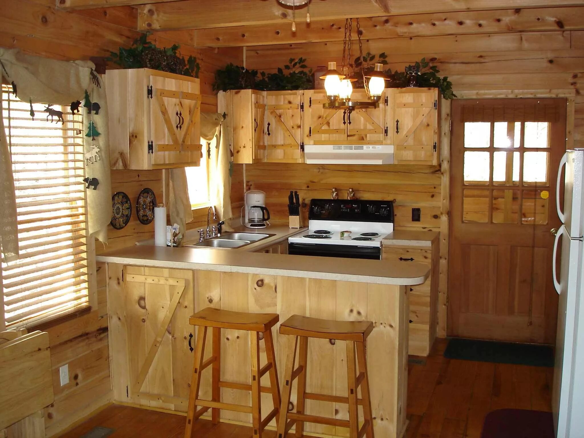 Small cottage at mt.yatsugatake, japan, cottage style / コ テ-ジ ス タ イ ル homify Tin
