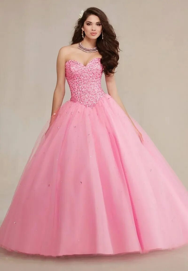 Розовое платье картинки. Quinceanera платья Plus Size. Платье розовое. Розовое пышное платье. Шикарное розовое платье.