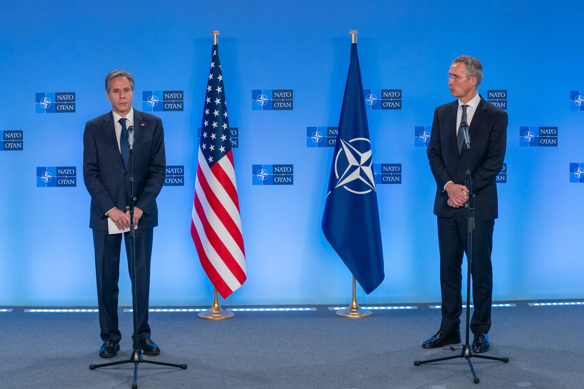 Энтони Блинкен и Йенс Столтенберг. Глава НАТО Столтенберг. Госсекретарь НАТО Столтенберг. Йенс Столтенберг саммит. Выступления нато