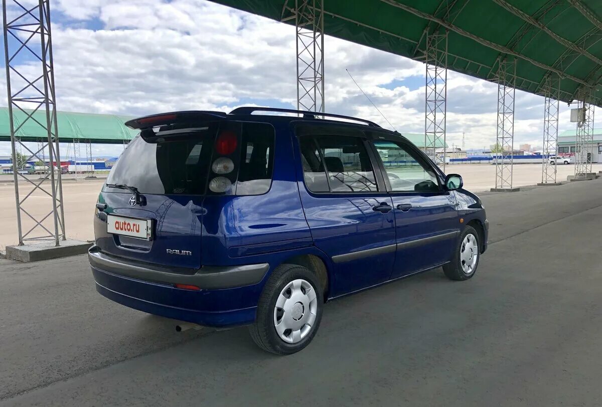 Toyota raum i, 2000. тойота раум 2001 год. тойота раум 2001 года. тойота раум 2001 года. Toyota raum, 2000 год.