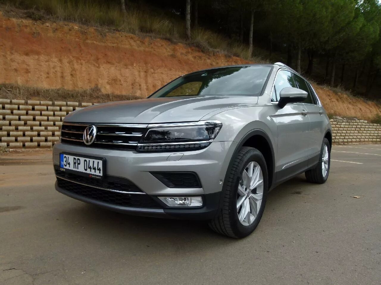 Volkswagen tiguan 2.0 tdi. Фольксваген Тигуан 2006. Tiguan 2. Фольксваген Тигуан 2л. VW Тигуан 2.