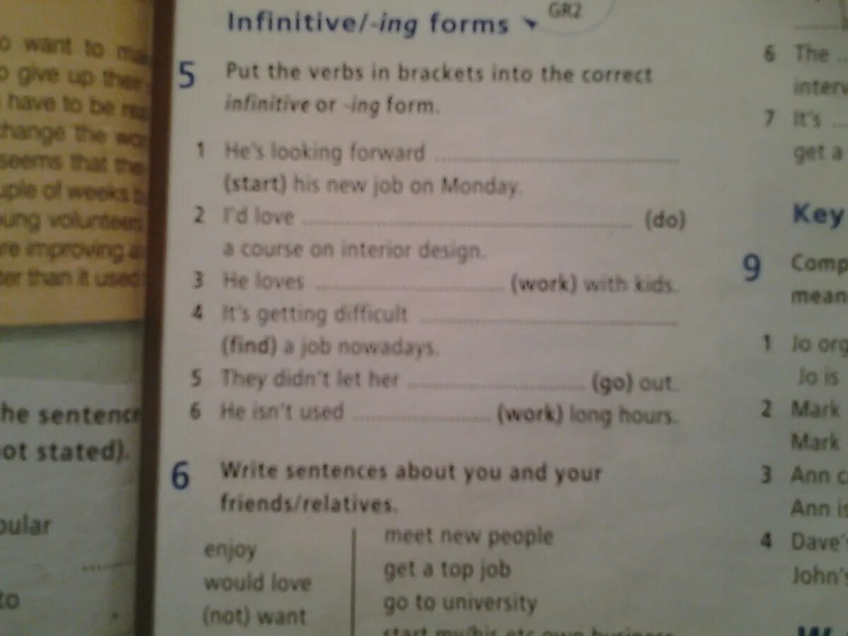 Choose the correct form of the word. Ing form or Infinitive. Put the verbs in Brackets into the Gerund or the Infinitive. To Infinitive or ing form. Put the verbs in Brackets into the correct Infinitive.