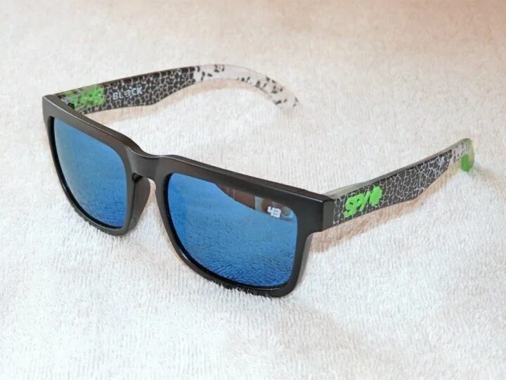 Oakley spy. Очки спай плюс кен блок. Солнцезащитные очки ken block. Очки визион 035. Солнцезащитные очки spy ken block helm.