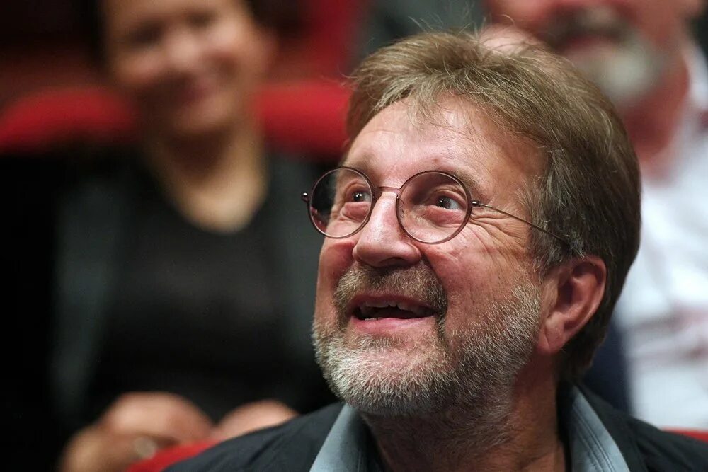 Сколько лет леониду ярмольнику