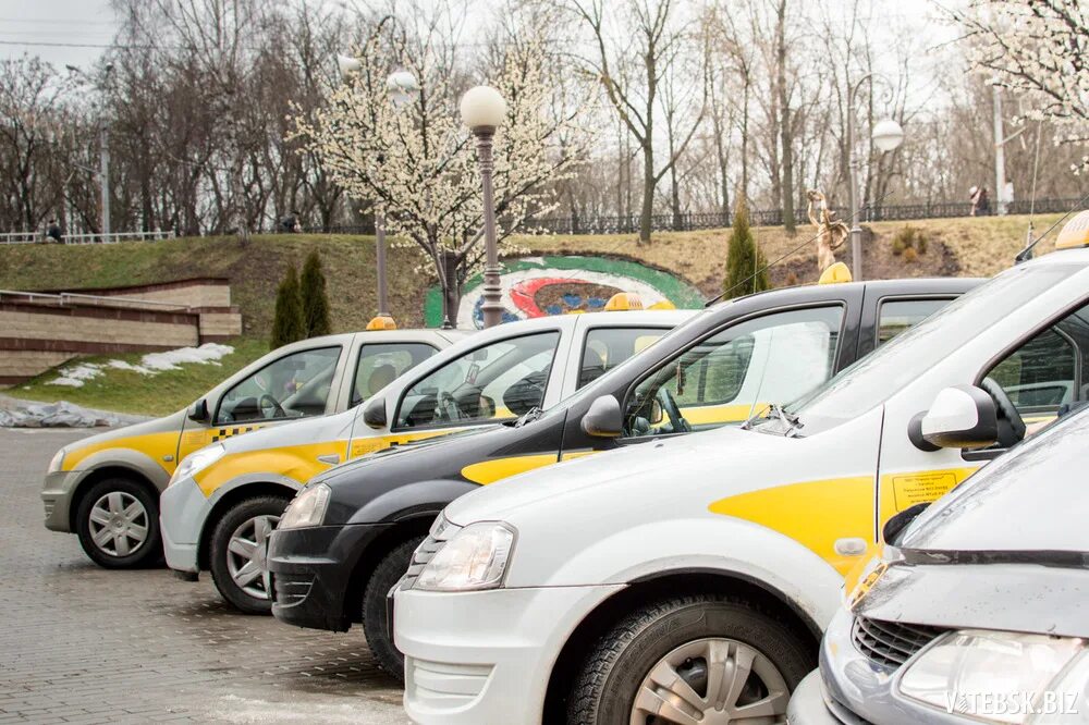 Семейное такси шахты. Chimmy bts. Авария шахты семейное такси. Такси ахты. Такси шахты питот.