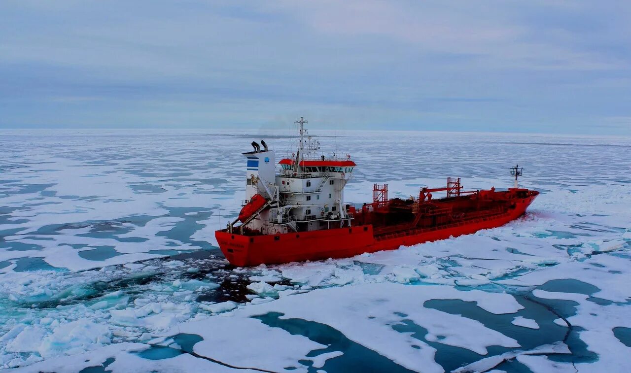 Северный морской путь Северный Ледовитый океан. Морские пути Северного Ледовитого океана. Арктическая зона Карелии. Судоходство в Арктике. Исследователь ледовитого океана