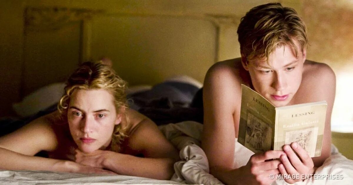 Чтец оценка. Чтец 2008. Kate Winslet the Reader. Чи Трейси "чтец".