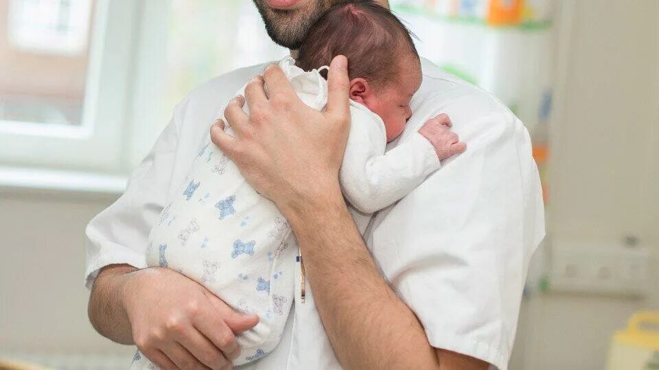 Странные имена детей. Свидетельство о рождении. Можно назвать ребенка люцифер. Самые необычные имена детей. Назвали сына люцифером в перми родители.