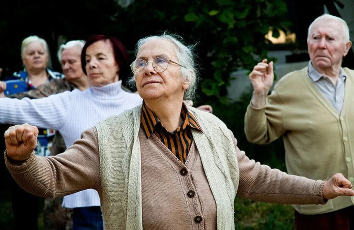 Долгожители России. Фотографии долгожителей. Ученая долгожитель. Старость в радость. Старшие долголетие