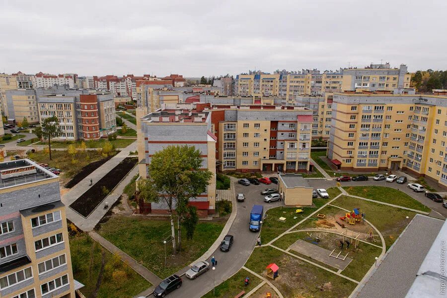 Время в сарове. Саров город. Город Саров Нижегородской области. Саров улица Березовая. Березовая 6 Саров.