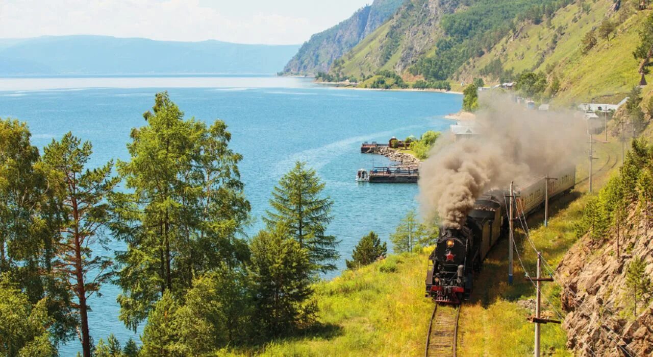 станция слюдянка байкал. слюдянка байкал. кругобайкальская железная дорога слюдянка. байкальская железная дорога слюдянка. жд поезд.