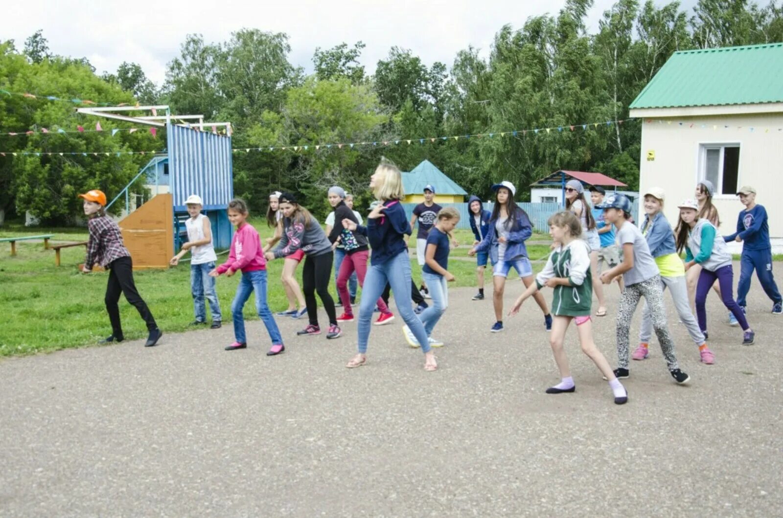 Лагерь солнышко Благоварский район. Лагерь солнышко Благоварский район Уфа. Детский летний лагерь солнышко Благоварский район. Детский лагерь солнышко Языково.