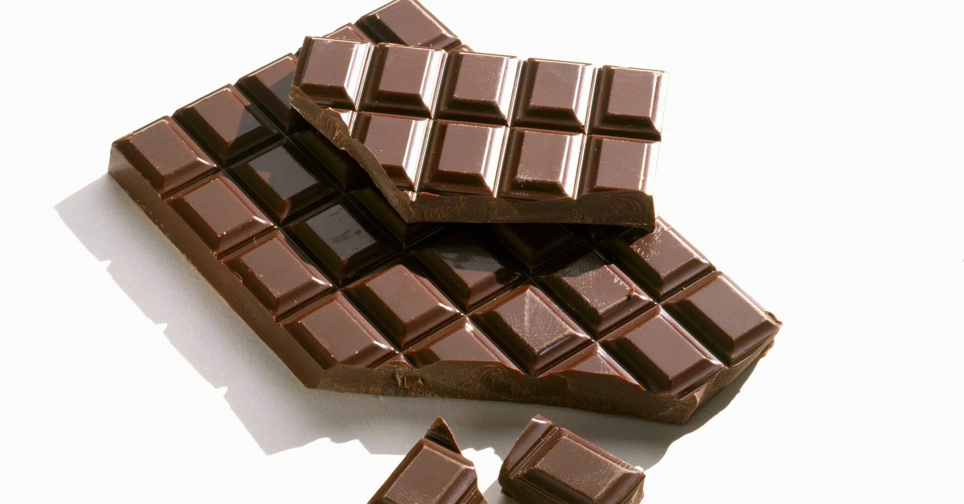 Bar of chocolate. Плитка шоколада. Аппетитная плитка шоколада. Маленькая плиточка шоколада. Технические шоколадки.