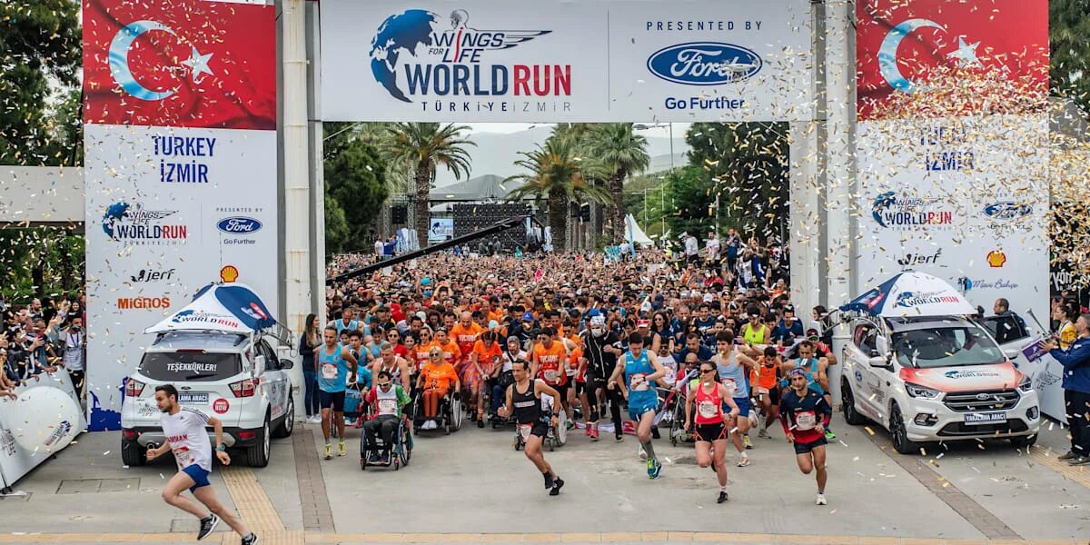 Ворлд ран. Wings for Life World Run. Wings for Life фото. Турция Измир бег.