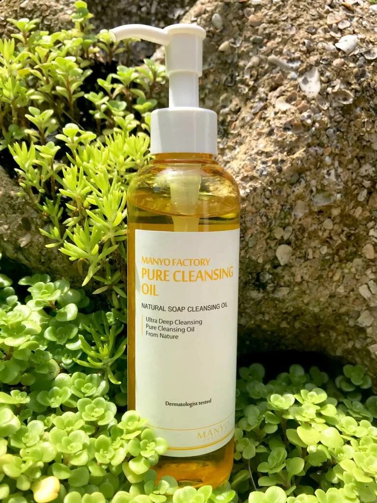 Manyo Factory Pure Cleansing Oil. Manyo Factory Herb Green Cleansing Oil. Manyo Pure Deep Cleansing Oil. Ma:nyo Pure Cleansing Oil.