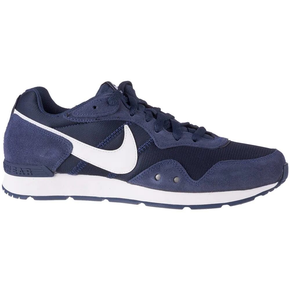 Кроссовки nike venture. Nike кроссовки Venture Runner. Кроссовки Nike Venture Runner ck2944-002. Кроссовки Nike Venture Runner Suede. Nike ck2944-400 Venture Runner кроссовки.