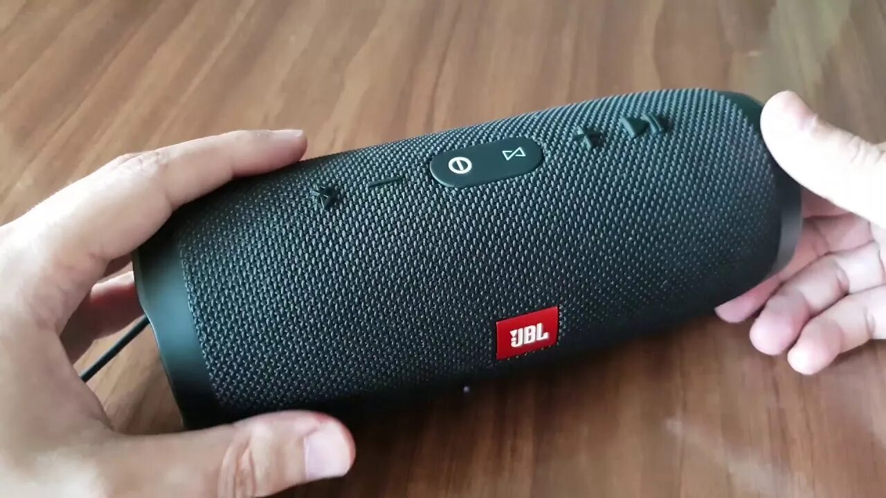 Блютуз колонка jbl подключить. Колонка блютуз JBL чардж 4. Плата для блютуз колонки JBL. JBL Carch 3. Колонки JBL активные 3,0.