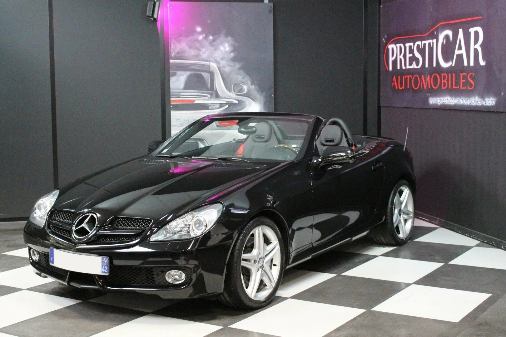 Slc мерседес. Мерседес СЛК 350. Mercedes SLK 350. Мерседес СЛК купе. Мерседес купе кабриолет SLK.