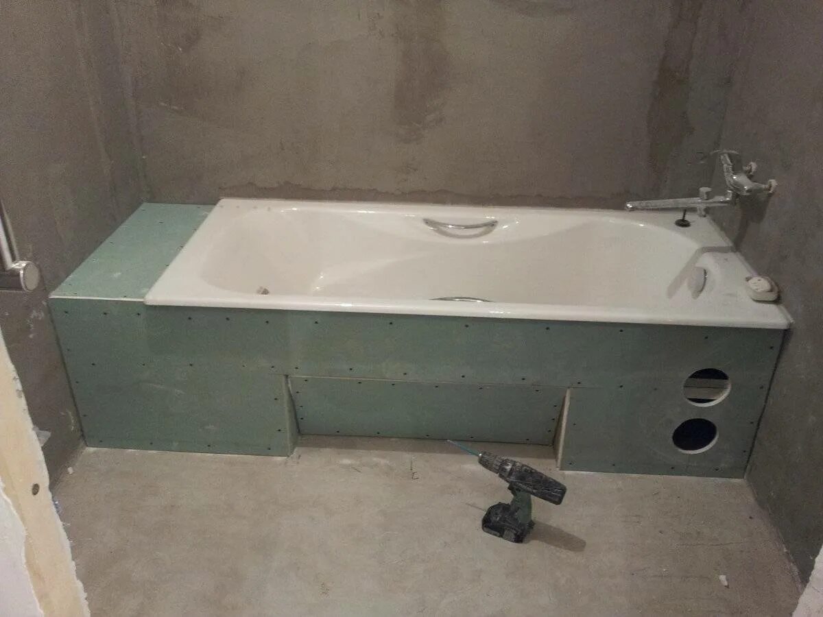 Как сделать каркас ванной. Экран под ванной из гипсокартона. короб под ванну из плитки. экран для ванной из гипсокартона. экран из гипсокартона под акриловую ванну.