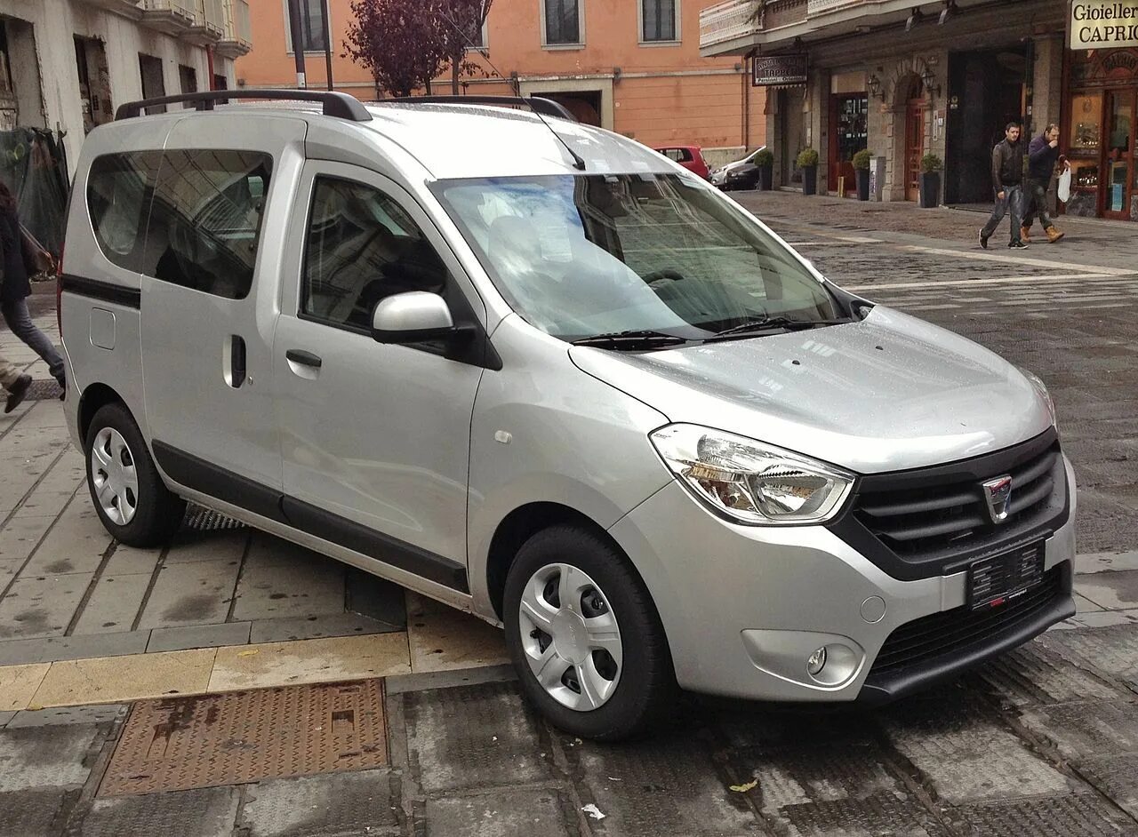Dacia dokker. Рено докер 2025. dacia dokker 2012. renault dokker 2012.