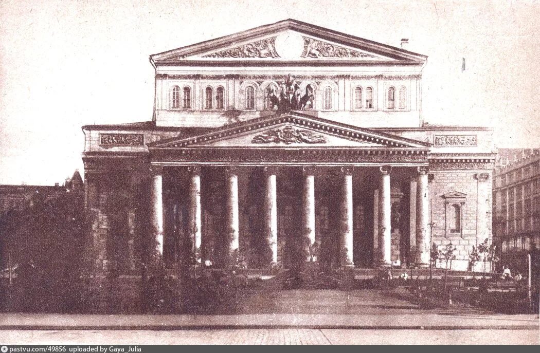 Старого театра 13