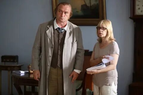В роли второстепенной родственницы