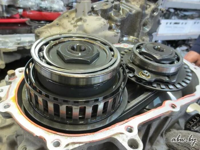 Вариатор на жуке. Вариатор nissan juke. блок cvt nissan juke. клапан вариатор ниссан жук. ниссан жук сальник вариатора.