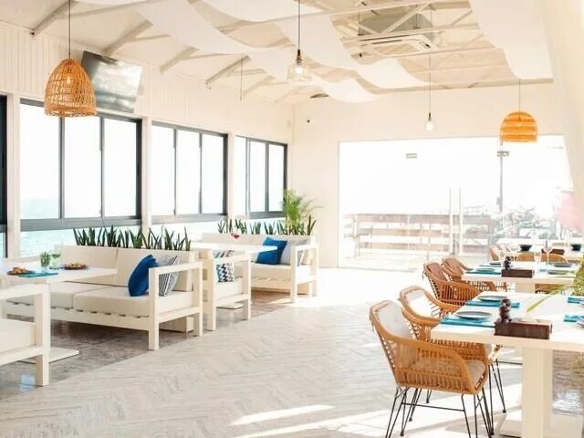 Fun sun smart охотник отель 3. Fun sun smart охотник отель адлер. Отель атриум анапа витязево. Гостиница для взрослых. Отель усадьба голубой залив.